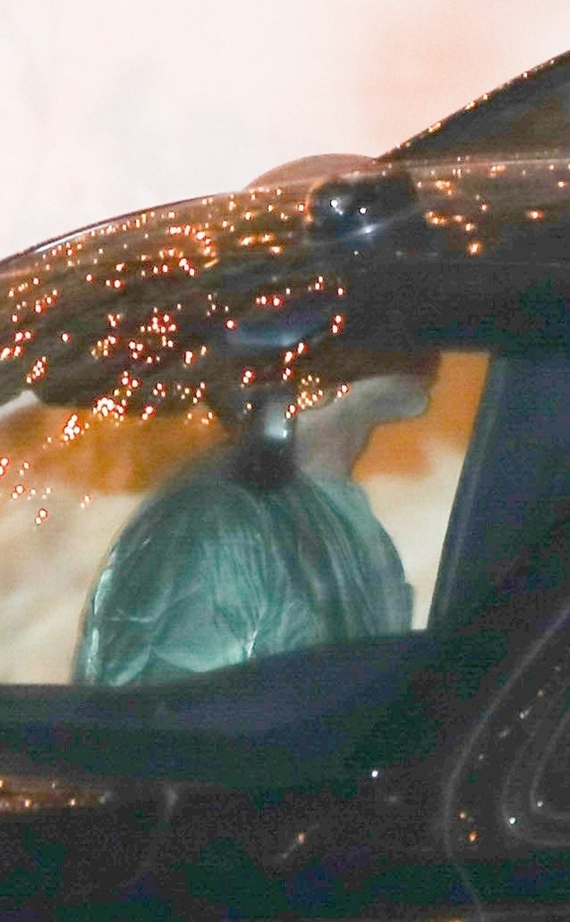 Brad Pitt Makes Guest Appearance At Jennifer Anistons